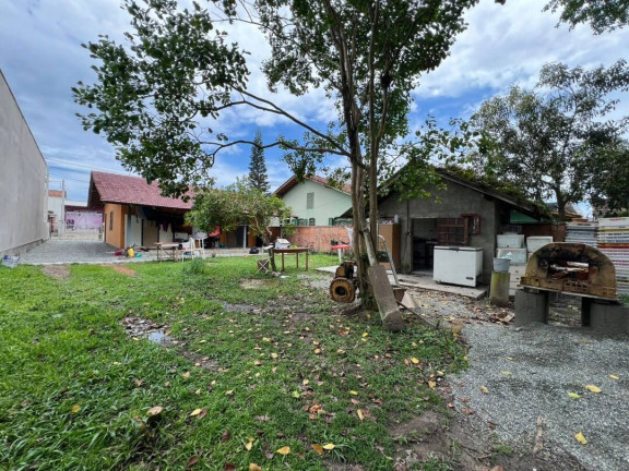 Imagem Casa com 2 Quartos à Venda, 90 m² em Centro - Balneário Barra Do Sul Imagem Casa com 2 Quartos à Venda, 90 m² em Centro - Balneário Barra Do Sul