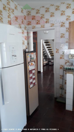 Imagem Casa com 5 Quartos à Venda, 300 m² em Centro - Taubaté Imagem Casa com 5 Quartos à Venda, 300 m² em Centro - Taubaté