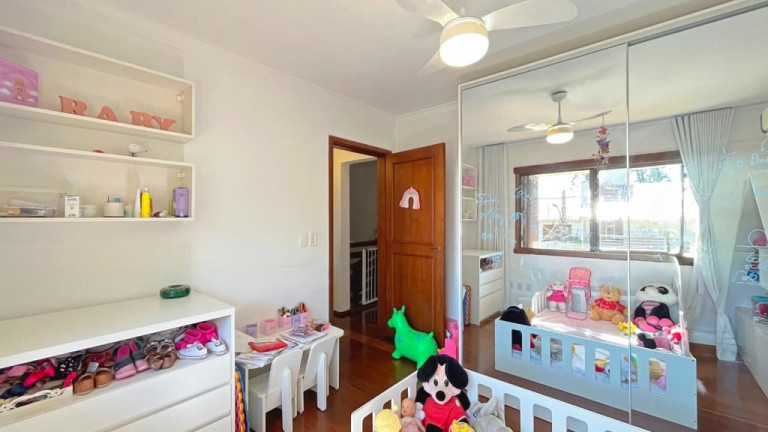 Imagem Casa com 3 Quartos à Venda, 172 m² em Teresópolis - Porto Alegre Imagem Casa com 3 Quartos à Venda, 172 m² em Teresópolis - Porto Alegre