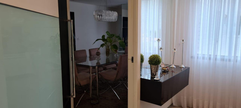 Imagem Apartamento com 3 Quartos à Venda, 220 m²em Dionísio Torres - Fortaleza