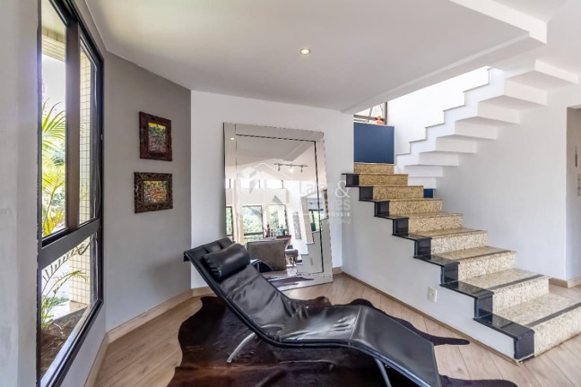 Imagem Imóvel com 3 Quartos à Venda, 245 m² em Vila Suzana - São Paulo Imagem Imóvel com 3 Quartos à Venda, 245 m² em Vila Suzana - São Paulo