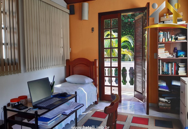 Imagem Casa de Condomínio com 4 Quartos à Venda, 352 m² em Granja Viana - Cotia Imagem Casa de Condomínio com 4 Quartos à Venda, 352 m² em Granja Viana - Cotia