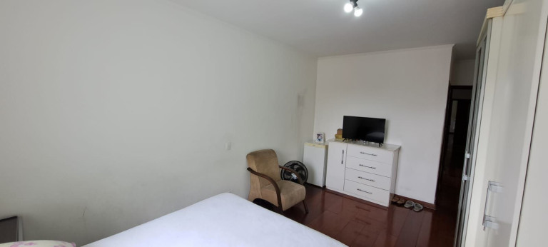 Imagem Sobrado com 6 Quartos à Venda, 235 m² em Piqueri - São Paulo Imagem Sobrado com 6 Quartos à Venda, 235 m² em Piqueri - São Paulo