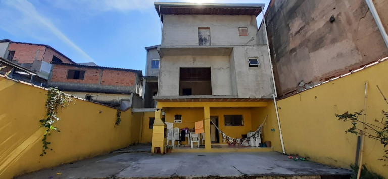 Imagem Casa com 7 Quartos à Venda, 297 m² em Jardim Ana Maria - Carapicuíba