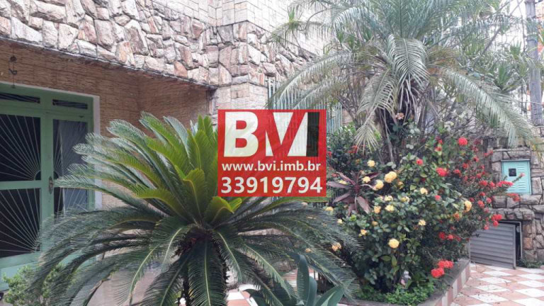 Imagem Casa com 6 Quartos à Venda, 330 m² em Vista Alegre - Rio De Janeiro