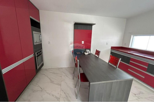 Imagem Casa de Condomínio com 4 Quartos para Alugar, 200 m² em Recreio Dos Bandeirantes - Rio De Janeiro Imagem Casa de Condomínio com 4 Quartos para Alugar, 200 m² em Recreio Dos Bandeirantes - Rio De Janeiro