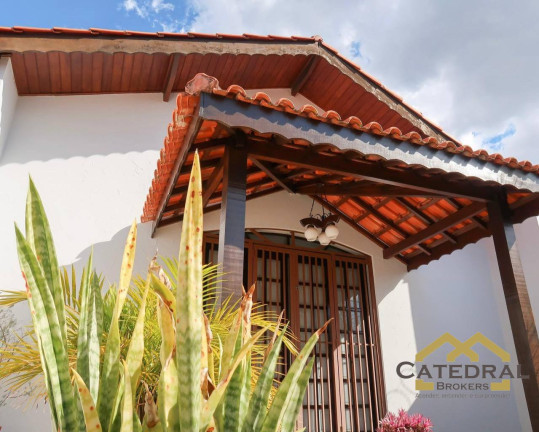 Imagem Casa com 4 Quartos para Alugar, 232 m² em Caxambu - Jundiaí