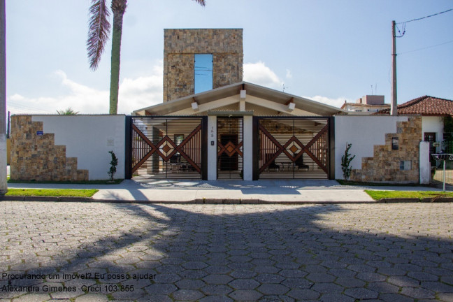 Imagem Casa com 3 Quartos à Venda, 350 m² em Indaiá - Caraguatatuba Imagem Casa com 3 Quartos à Venda, 350 m² em Indaiá - Caraguatatuba