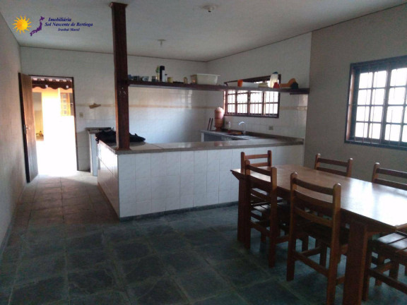 Imagem Casa com 4 Quartos à Venda, 328 m² em Vista Linda - Bertioga Imagem Casa com 4 Quartos à Venda, 328 m² em Vista Linda - Bertioga