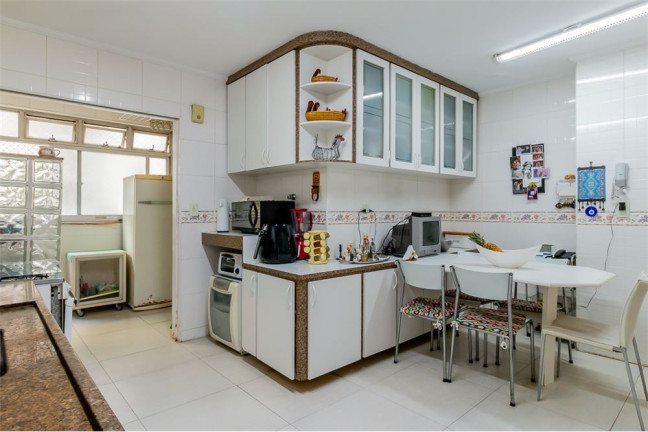 Imagem Apartamento com 4 Quartos à Venda, 181 m² em Higienópolis - São Paulo Imagem Apartamento com 4 Quartos à Venda, 181 m² em Higienópolis - São Paulo