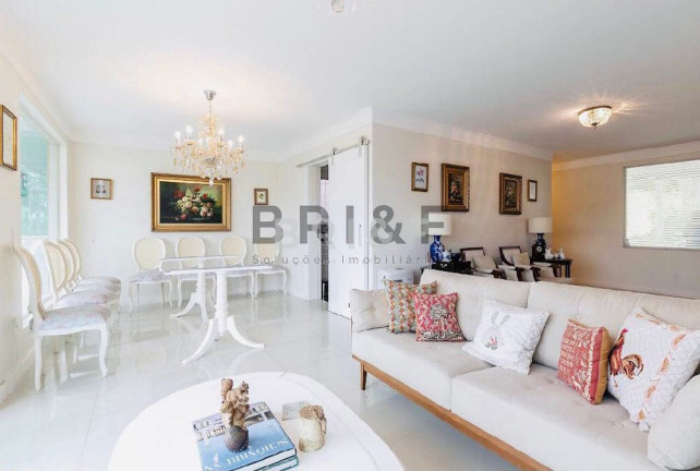 Imagem Casa com 4 Quartos à Venda, 260 m² em Brooklin - São Paulo Imagem Casa com 4 Quartos à Venda, 260 m² em Brooklin - São Paulo