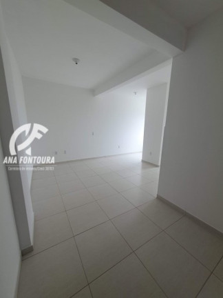 Imagem Apartamento com 2 Quartos à Venda, 43 m² em Cedro - Camboriú