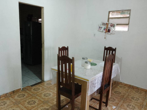 Imagem Casa com 4 Quartos à Venda, 225 m² em Vila Da Prata - Manaus
