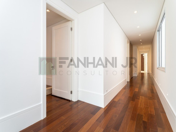 Imagem Casa com 3 Quartos à Venda, 600 m² em Vila Nova Conceição - São Paulo