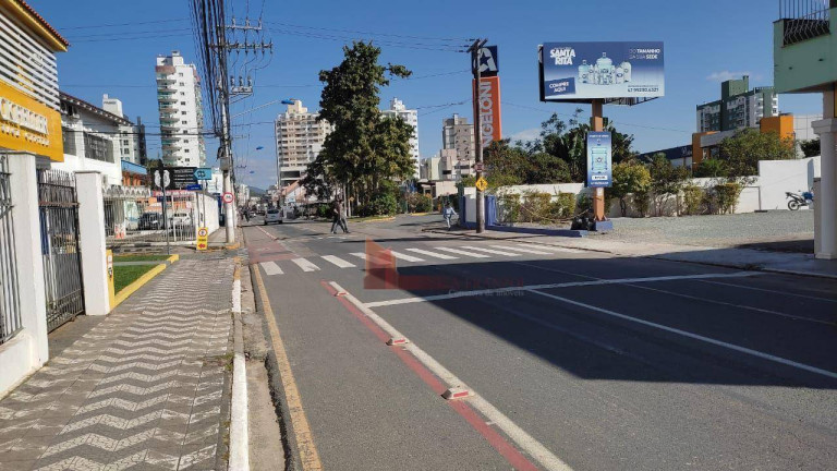 Imagem Terreno à Venda, 564 m² em Centro - Itajaí Imagem Terreno à Venda, 564 m² em Centro - Itajaí