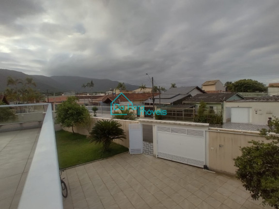 Imagem Casa com 4 Quartos à Venda, 183 m² em Solemar - Praia Grande Imagem Casa com 4 Quartos à Venda, 183 m² em Solemar - Praia Grande