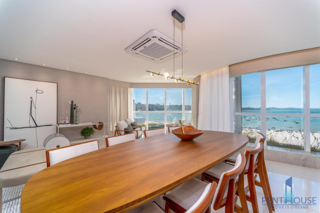 Imagem Apartamento com 4 Quartos à Venda, 238 m² em Centro - Balneário Camboriú