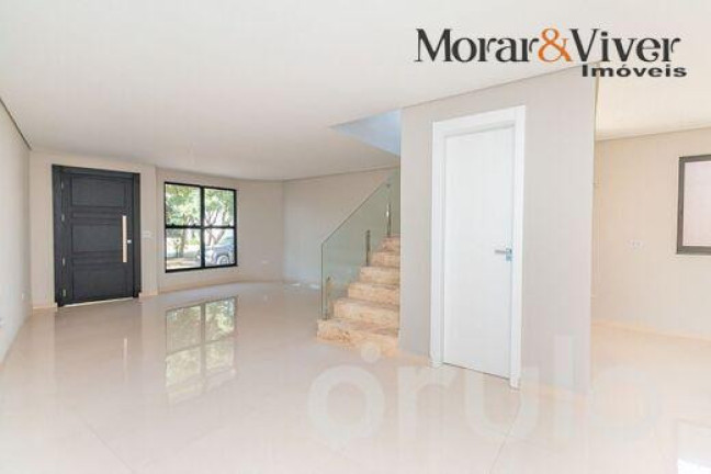 Imagem Casa com 3 Quartos à Venda, 167 m² em Pinheirinho - Curitiba Imagem Casa com 3 Quartos à Venda, 167 m² em Pinheirinho - Curitiba
