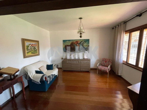 Imagem Casa com 3 Quartos à Venda, 363 m² em Tristeza - Porto Alegre Imagem Casa com 3 Quartos à Venda, 363 m² em Tristeza - Porto Alegre