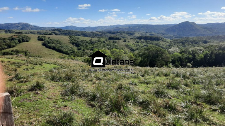 Imagem Imóvel com 2 Quartos à Venda, 8.000.000 m² em Centro - Santana Da Boa Vista Imagem Imóvel com 2 Quartos à Venda, 8.000.000 m² em Centro - Santana Da Boa Vista
