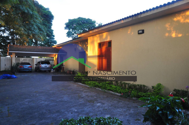Casa com 3 Quartos à Venda, 972 m² em Jardim América - Jacareí