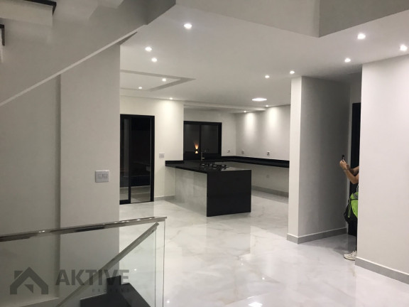 Imagem Casa de Condomínio com 4 Quartos à Venda, 254 m² em Suru - Santana De Parnaíba Imagem Casa de Condomínio com 4 Quartos à Venda, 254 m² em Suru - Santana De Parnaíba