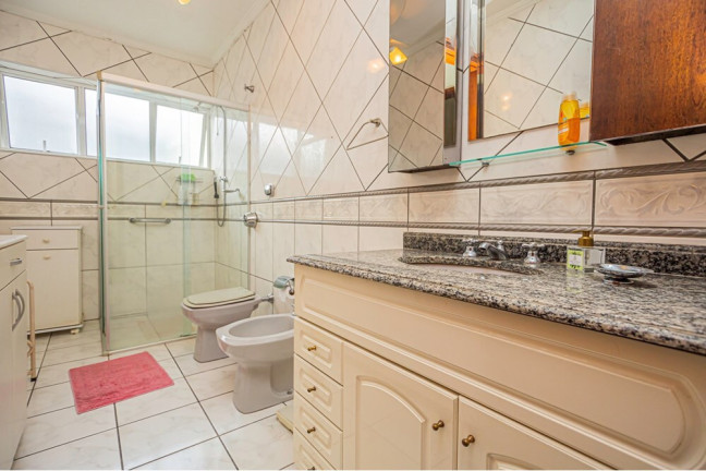 Imagem Casa com 3 Quartos à Venda, 240 m² em Mirandópolis - São Paulo