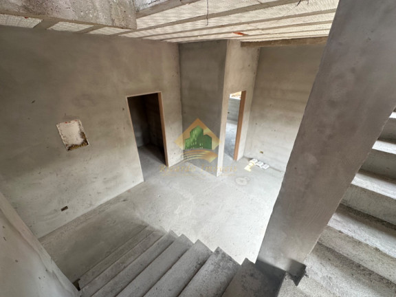 Imagem Casa com 4 Quartos à Venda, 320 m² em Toninhas - Ubatuba