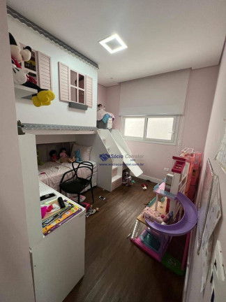 Imagem Casa com 3 Quartos à Venda, 250 m² em Jardim Adriana - Guarulhos Imagem Casa com 3 Quartos à Venda, 250 m² em Jardim Adriana - Guarulhos