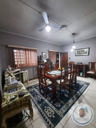 Imagem Casa com 4 Quartos à Venda, 250 m² em Vila Betânia - São José Dos Campos Imagem Casa com 4 Quartos à Venda, 250 m² em Vila Betânia - São José Dos Campos