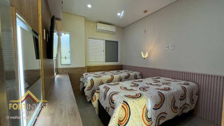 Imagem Imóvel com 3 Quartos à Venda, 157 m² em Caiçara - Praia Grande Imagem Imóvel com 3 Quartos à Venda, 157 m² em Caiçara - Praia Grande