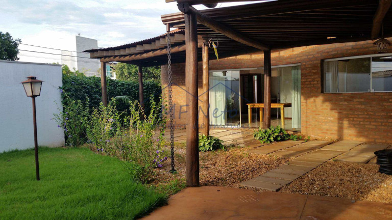 Imagem Casa com 2 Quartos à Venda, 125 m² em Condomínio Cidade Jardim - Pirassununga Imagem Casa com 2 Quartos à Venda, 125 m² em Condomínio Cidade Jardim - Pirassununga