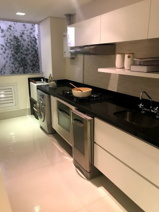 Imagem Imóvel com 2 Quartos à Venda, 85 m² em Barra Da Tijuca - Rio De Janeiro