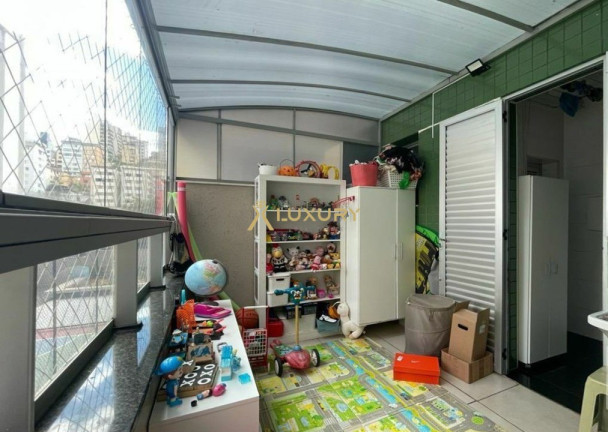 Imagem Imóvel com 3 Quartos à Venda, 95 m² em Santo Antônio - Belo Horizonte Imagem Imóvel com 3 Quartos à Venda, 95 m² em Santo Antônio - Belo Horizonte