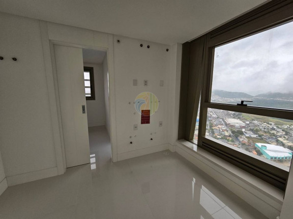 Imagem Apartamento com 4 Quartos à Venda, em Barra Sul - Balneário Camboriú Imagem Apartamento com 4 Quartos à Venda, em Barra Sul - Balneário Camboriú