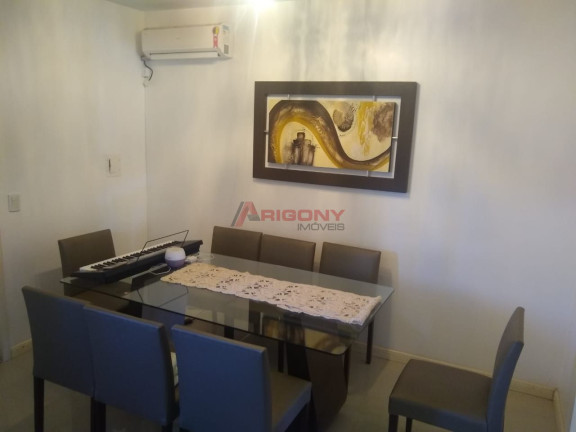 Imagem Sobrado com 3 Quartos à Venda, 210 m² em Pinheiro Machado - Santa Maria Imagem Sobrado com 3 Quartos à Venda, 210 m² em Pinheiro Machado - Santa Maria