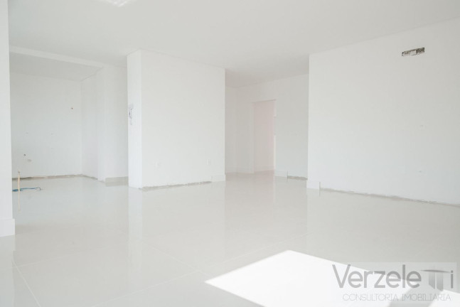 Imagem Apartamento com 4 Quartos à Venda, 173 m² em Praia Brava - Itajaí Imagem Apartamento com 4 Quartos à Venda, 173 m² em Praia Brava - Itajaí