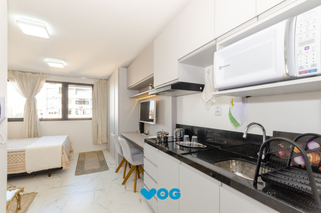 Imagem Imóvel com 1 Quarto à Venda, 25 m² em Rio Branco - Porto Alegre