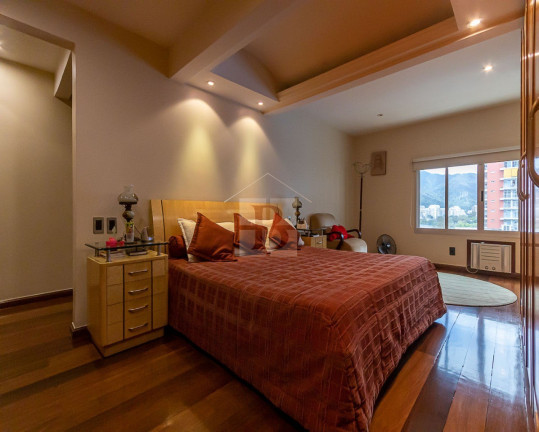 Imagem Cobertura com 4 Quartos à Venda, 495 m² em Lagoa - Rio De Janeiro