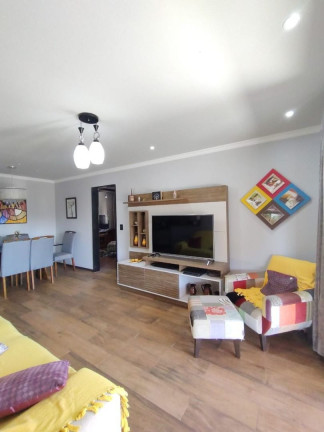 Imagem Imóvel com 3 Quartos à Venda, 195 m² em Várzea - Teresópolis Imagem Imóvel com 3 Quartos à Venda, 195 m² em Várzea - Teresópolis