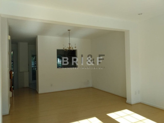 Imagem Casa com 4 Quartos à Venda, 220 m² em Brooklin - São Paulo Imagem Casa com 4 Quartos à Venda, 220 m² em Brooklin - São Paulo