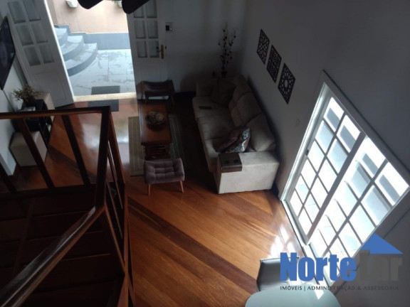 Imagem Sobrado com 3 Quartos à Venda, 253 m² em Vila Rosa - São Paulo Imagem Sobrado com 3 Quartos à Venda, 253 m² em Vila Rosa - São Paulo