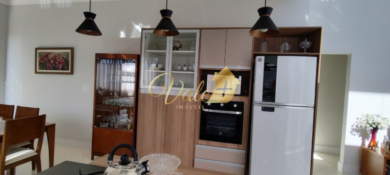 Imagem Casa com 3 Quartos à Venda, 177 m² em Loteamento Residencial Campos Do Conde Ii - Tremembé Imagem Casa com 3 Quartos à Venda, 177 m² em Loteamento Residencial Campos Do Conde Ii - Tremembé