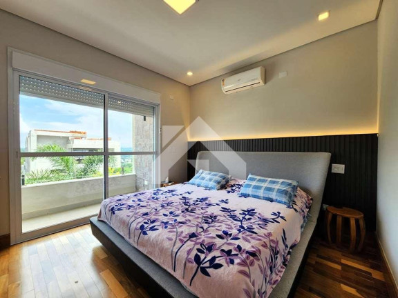 Imagem Casa de Condomínio com 3 Quartos à Venda, 303 m² em Granja Viana - Carapicuíba Imagem Casa de Condomínio com 3 Quartos à Venda, 303 m² em Granja Viana - Carapicuíba