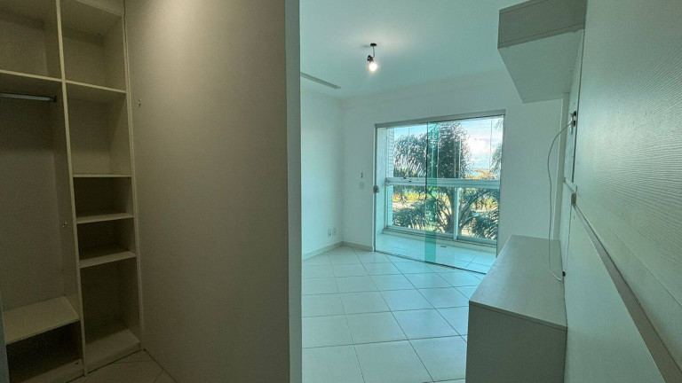 Imagem Apartamento com 3 Quartos à Venda, 180 m² em Parque Hotel - Araruama Imagem Apartamento com 3 Quartos à Venda, 180 m² em Parque Hotel - Araruama