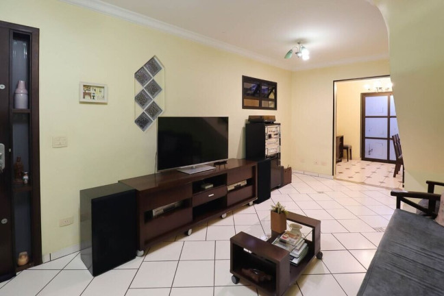 Imagem Casa de Condomínio com 3 Quartos à Venda, 155 m² em Jardim Sandra - São Paulo