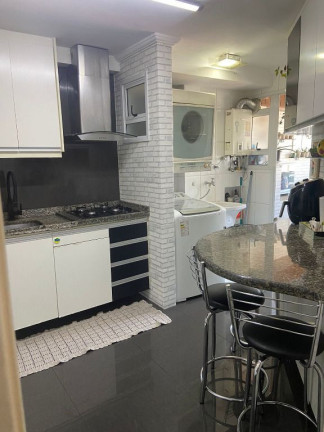 Imagem Apartamento com 3 Quartos à Venda, 71 m² em Parque Jaçatuba - Santo André
