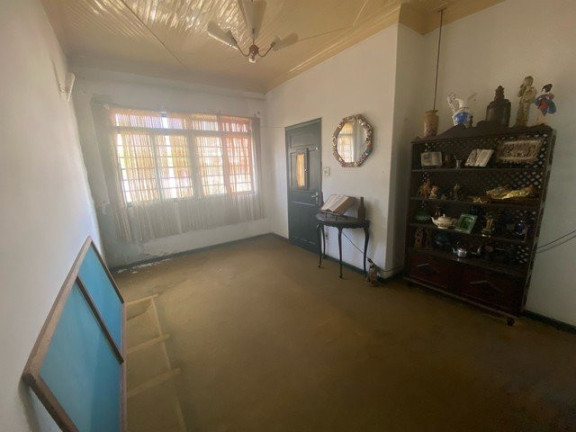 Imagem Casa com 3 Quartos à Venda, 240 m² em Vila Alves - Guaratinguetá
