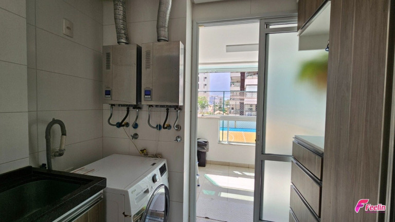 Imagem Apartamento com 3 Quartos à Venda, 132 m² em Balneário - Florianópolis Imagem Apartamento com 3 Quartos à Venda, 132 m² em Balneário - Florianópolis