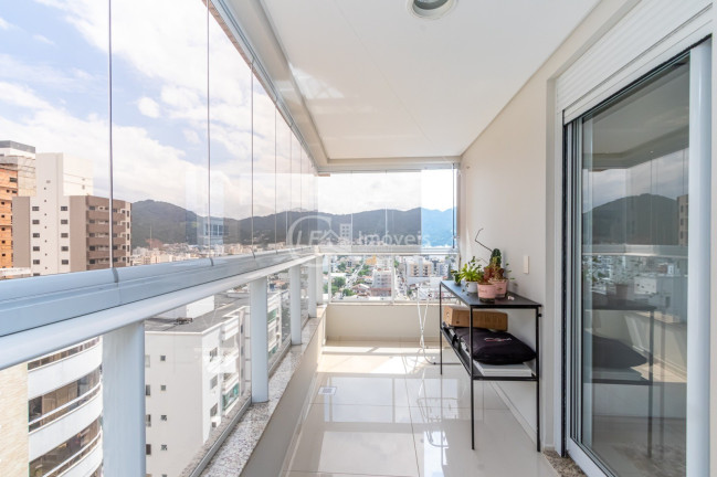 Imagem Cobertura com 4 Quartos à Venda, 215 m² em Centro - Balneário Camboriú Imagem Cobertura com 4 Quartos à Venda, 215 m² em Centro - Balneário Camboriú